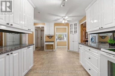 147 EAST STREET N Kawartha Lakes (Bobcaygeon) Ontario photo 12