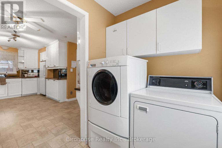 147 EAST STREET N, Kawartha Lakes (Bobcaygeon), Ontario, K0M1A0