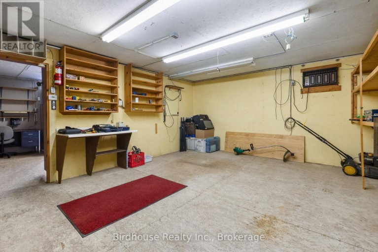 147 EAST STREET N, Kawartha Lakes (Bobcaygeon), Ontario, K0M1A0