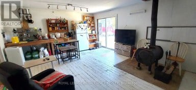 812 CLEVELAND ROAD Tudor and Cashel (Tudor Ward) Ontario photo 4
