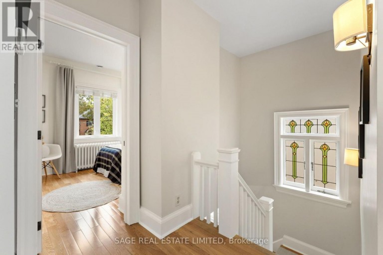 64 CHERITAN AVENUE, Toronto (Lawrence Park South), Ontario, M4R1S6