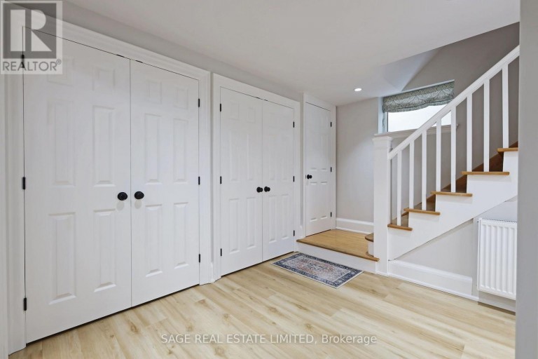 64 CHERITAN AVENUE, Toronto (Lawrence Park South), Ontario, M4R1S6