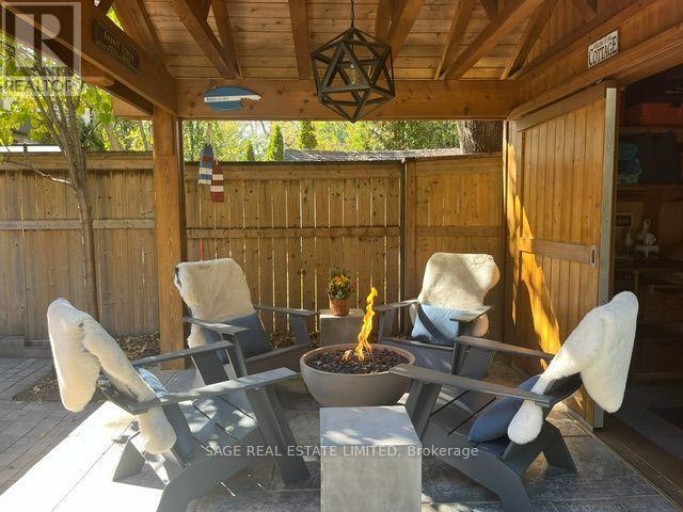 64 CHERITAN AVENUE, Toronto (Lawrence Park South), Ontario, M4R1S6