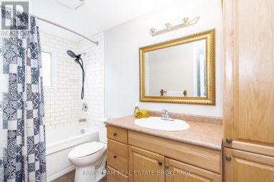24 LAURIE CRESCENT Barrie (Wellington) Ontario photo 19