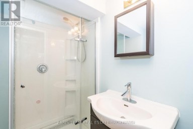 24 LAURIE CRESCENT Barrie (Wellington) Ontario photo 26