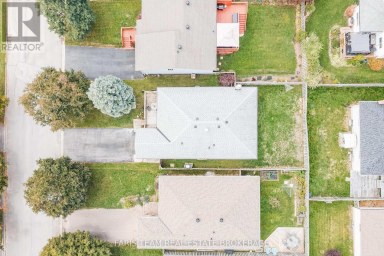 24 LAURIE CRESCENT Barrie (Wellington) Ontario photo 32