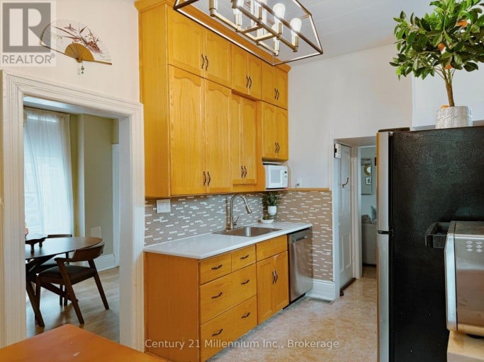 2245 4TH AVENUE W, Owen Sound, Ontario, N4K4Y7