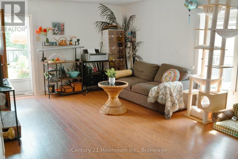 2245 4TH AVENUE W, Owen Sound, Ontario, N4K4Y7