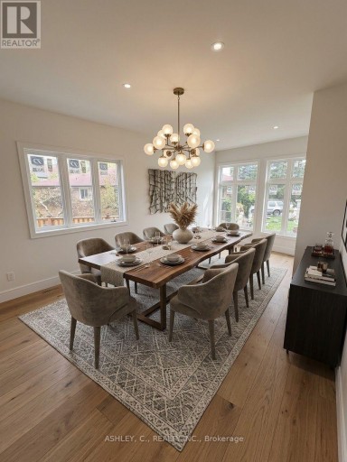 2574 SHARON CRESCENT, Mississauga (Erindale), Ontario, L5C1Y8