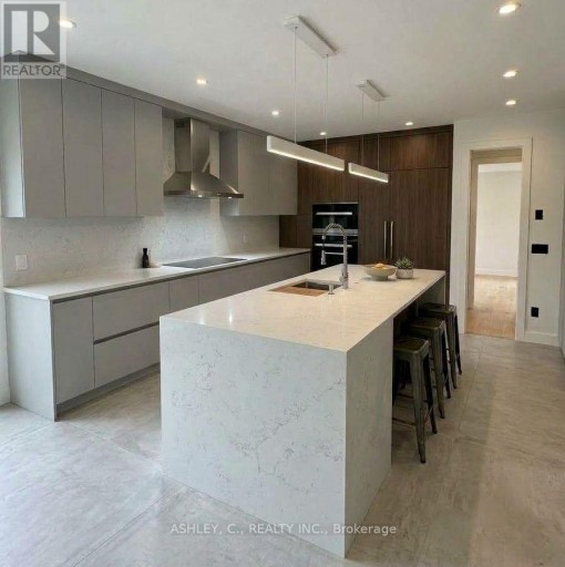 2574 SHARON CRESCENT, Mississauga (Erindale), Ontario, L5C1Y8