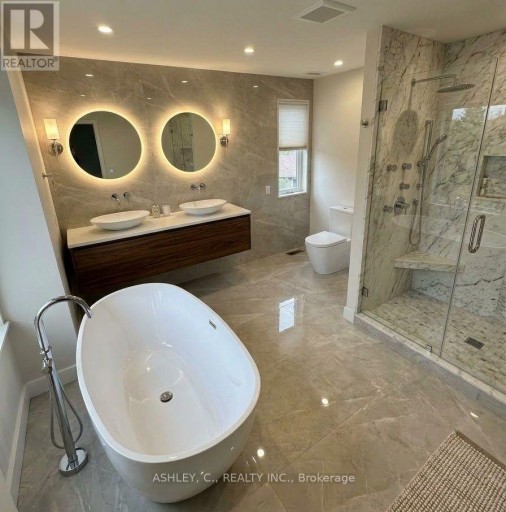 2574 SHARON CRESCENT, Mississauga (Erindale), Ontario, L5C1Y8