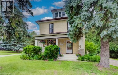 140 SHADE Street New Hamburg Ontario photo 3