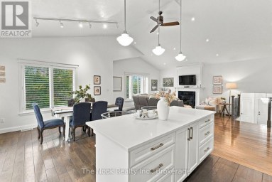 21611 LOYALIST PARKWAY Prince Edward County (Ameliasburg Ward) Ontario photo 18