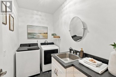 21611 LOYALIST PARKWAY Prince Edward County (Ameliasburg Ward) Ontario photo 34