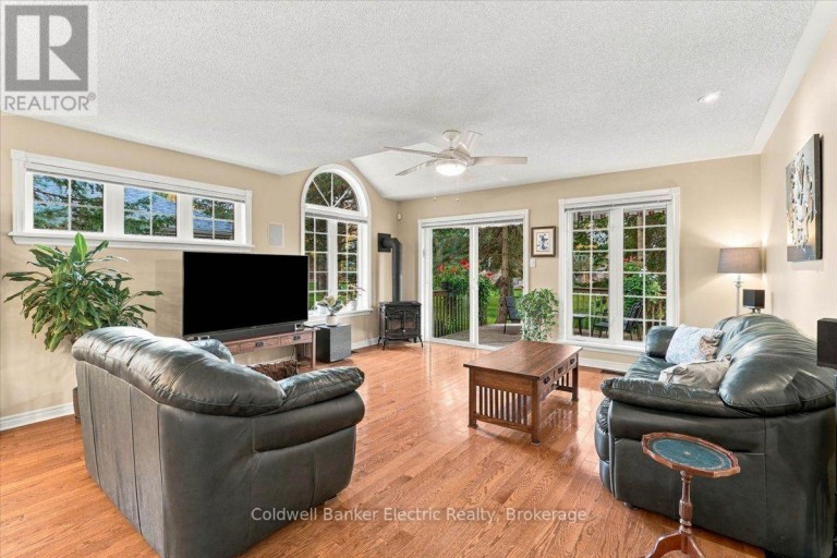 35 - 300 FRANMOR DRIVE, Peterborough (Ashburnham Ward 4), Ontario, K9H7R1