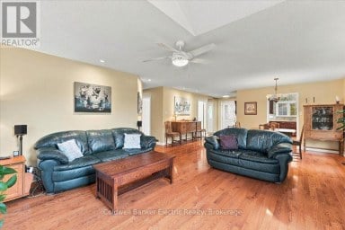 35 - 300 FRANMOR DRIVE Peterborough (Ashburnham Ward 4) Ontario photo 14