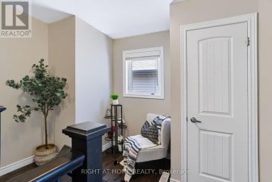 402 TANSBURY STREET London North (North E) Ontario photo 20