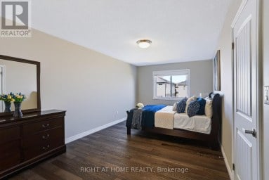 402 TANSBURY STREET London North (North E) Ontario photo 21