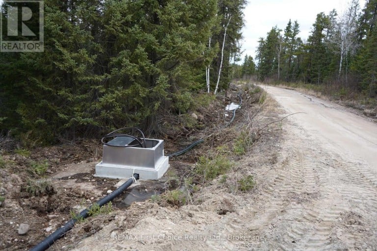 LOT 3 GUNN LAKE ROAD, Kenora Remote Area (Minaki-Winnepeg River), Ontario, P0X1J0