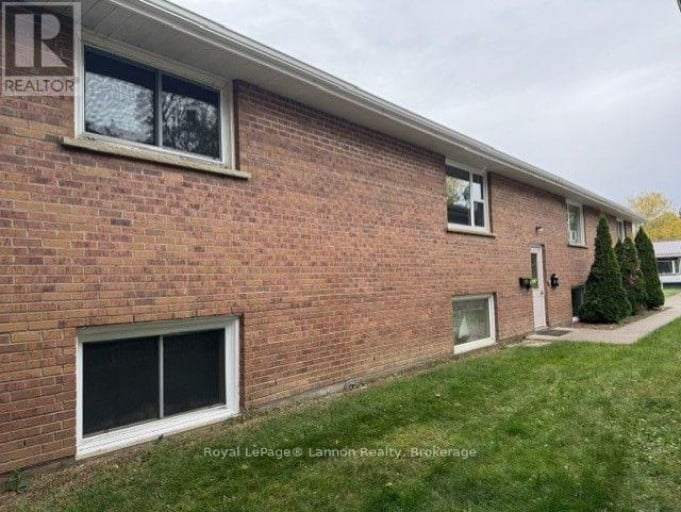 639 MCKELLAR STREET N, Thunder Bay (McKeller Park), Ontario, P7C4A4