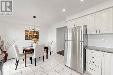 22 BENJAMIN WAY Whitby (Blue Grass Meadows) Ontario photo 28