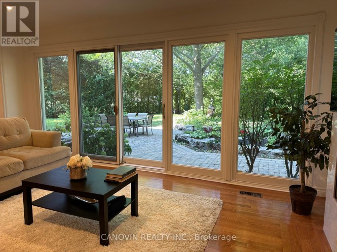 183 ST. ANTHONY'S COURT, Richmond Hill (Mill Pond), Ontario, L4C4T4