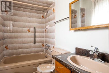 55 THISTLE RIDGE DRIVE Vaughan (East Woodbridge) Ontario photo 17