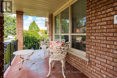 55 THISTLE RIDGE DRIVE Vaughan (East Woodbridge) Ontario photo 3