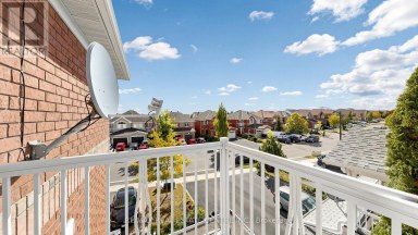 351 WILDGRASS ROAD Mississauga (Cooksville) Ontario photo 32