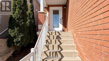 351 WILDGRASS ROAD Mississauga (Cooksville) Ontario photo 5