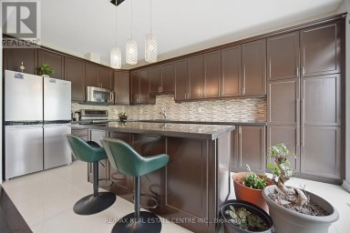 2425 QUETICO CRESCENT Oakville (WM Westmount) Ontario photo 11