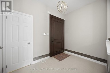 2425 QUETICO CRESCENT Oakville (WM Westmount) Ontario photo 4