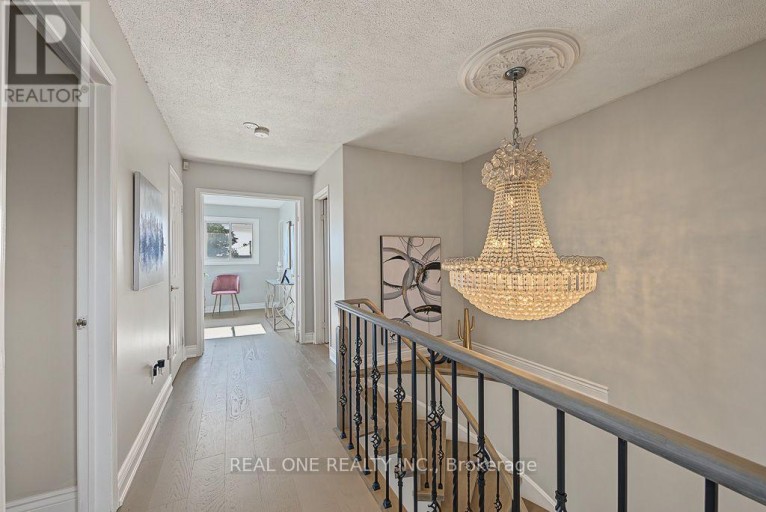 476 BUD GREGORY BOULEVARD, Mississauga (Hurontario), Ontario, L4Z2K4