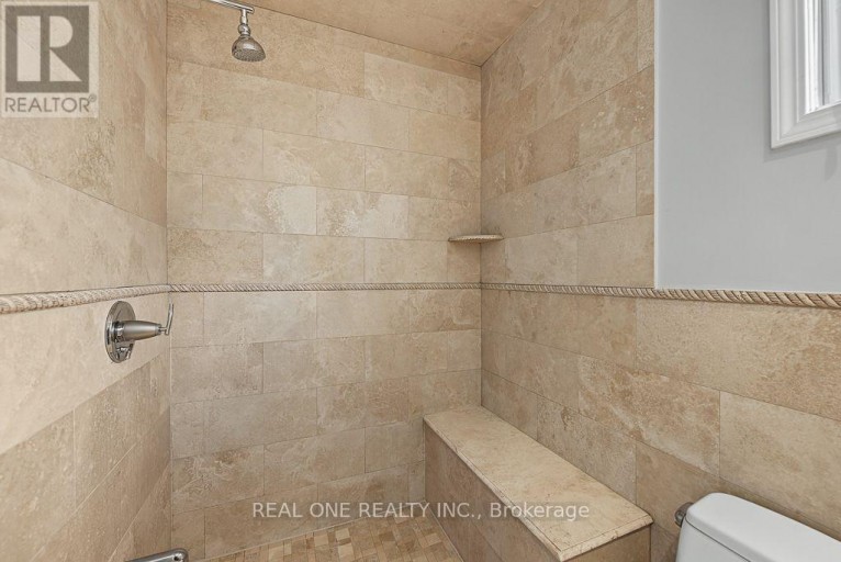 476 BUD GREGORY BOULEVARD, Mississauga (Hurontario), Ontario, L4Z2K4