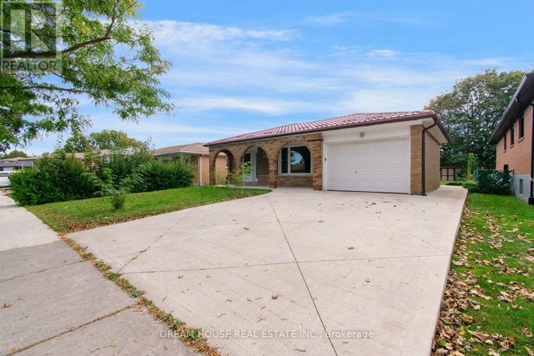 3764 WYEWOOD ROAD, Mississauga (Malton), Ontario, L4T2A2