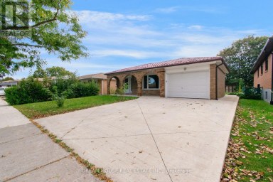 3764 WYEWOOD ROAD Mississauga (Malton) Ontario photo 2