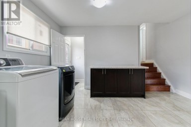 3764 WYEWOOD ROAD Mississauga (Malton) Ontario photo 20