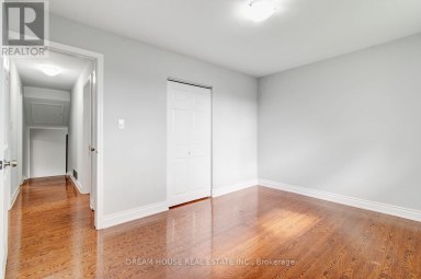 3764 WYEWOOD ROAD Mississauga (Malton) Ontario photo 25
