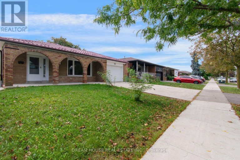 3764 WYEWOOD ROAD, Mississauga (Malton), Ontario, L4T2A2