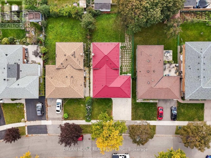 3764 WYEWOOD ROAD, Mississauga (Malton), Ontario, L4T2A2