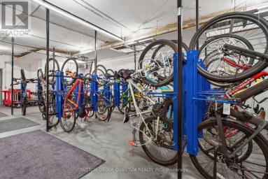 504 - 965 INVERHOUSE DRIVE Mississauga (Clarkson) Ontario photo 47
