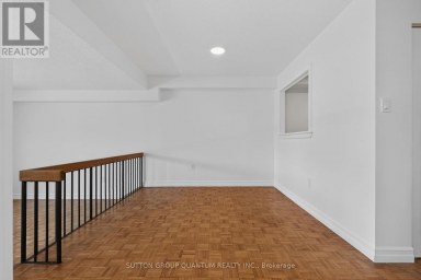 504 - 965 INVERHOUSE DRIVE Mississauga (Clarkson) Ontario photo 7