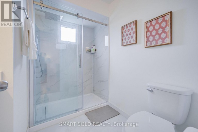 857 MESSENGER MEADOW DRIVE, Mississauga (Creditview), Ontario, L5C3T1