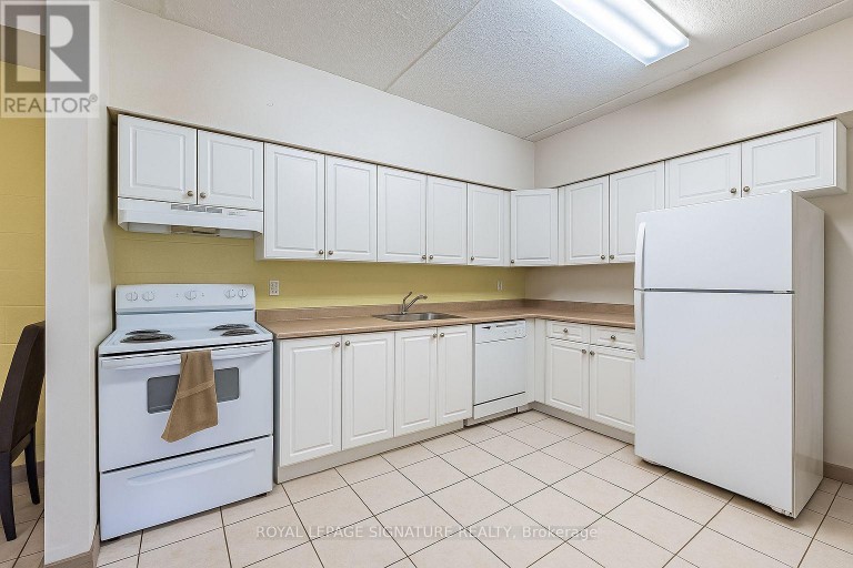 206 - 251 LESTER STREET, Waterloo, Ontario, N2L3W6