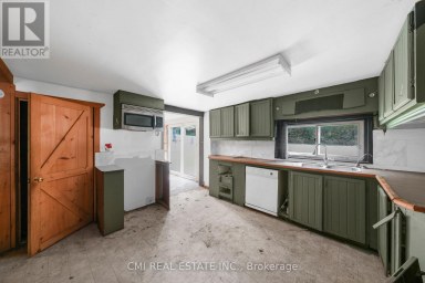 1093 SOUTH LAKE ROAD Minden Hills (Snowdon) Ontario photo 12