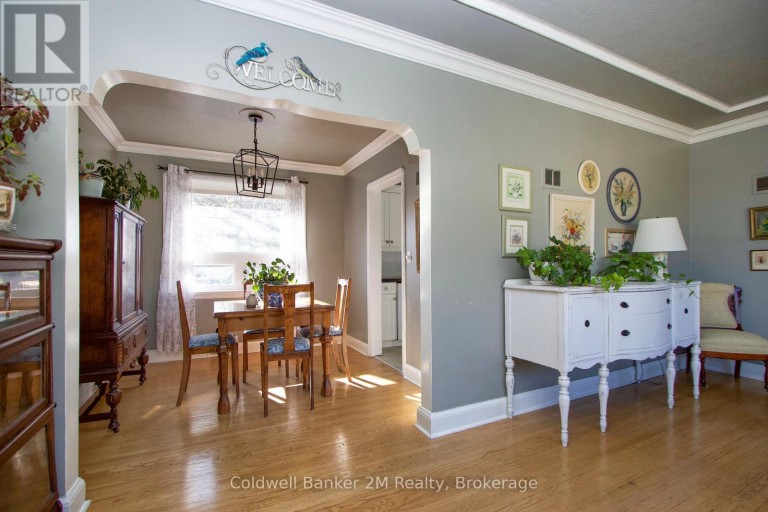 64 HARRIS AVENUE, Oshawa (McLaughlin), Ontario, L1J5K7