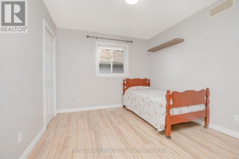 120 RAGLAN STREET, Brighton, Ontario, K0K1H0