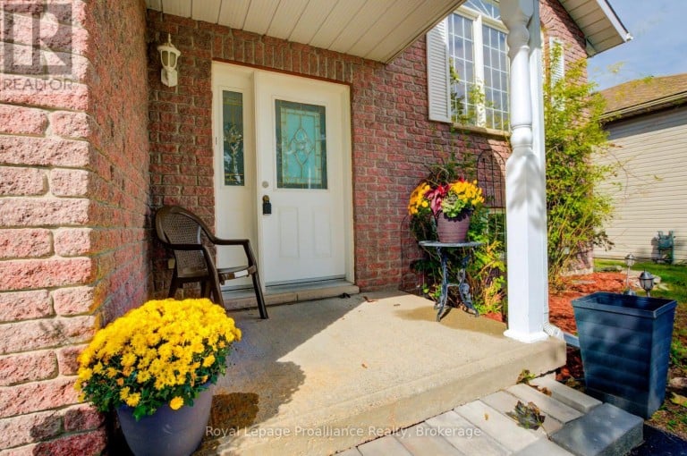 120 RAGLAN STREET, Brighton, Ontario, K0K1H0