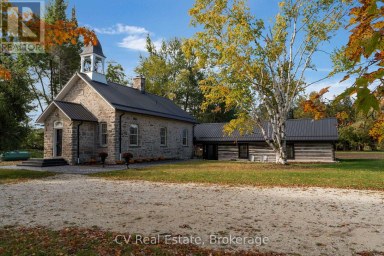 1174 10 NOTTAWASAGA CONCESSION Clearview Ontario photo 2