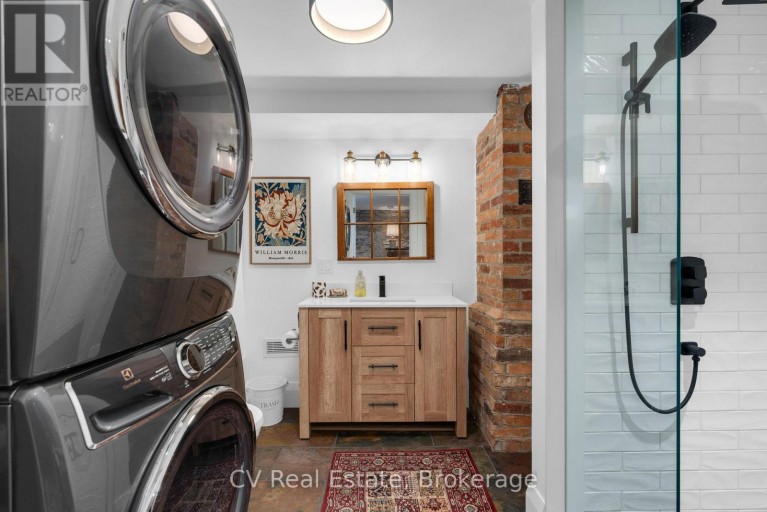 1174 CONCESSION 10 N NOTTAWASAGA ROAD, Clearview, Ontario, L0M1H0